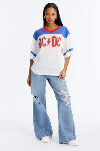 https://cdn.shopify.com/s/files/1/0293/9277/files/ACDC006_White_JR_V2.jpg?v=1782944469&with=400&height=600