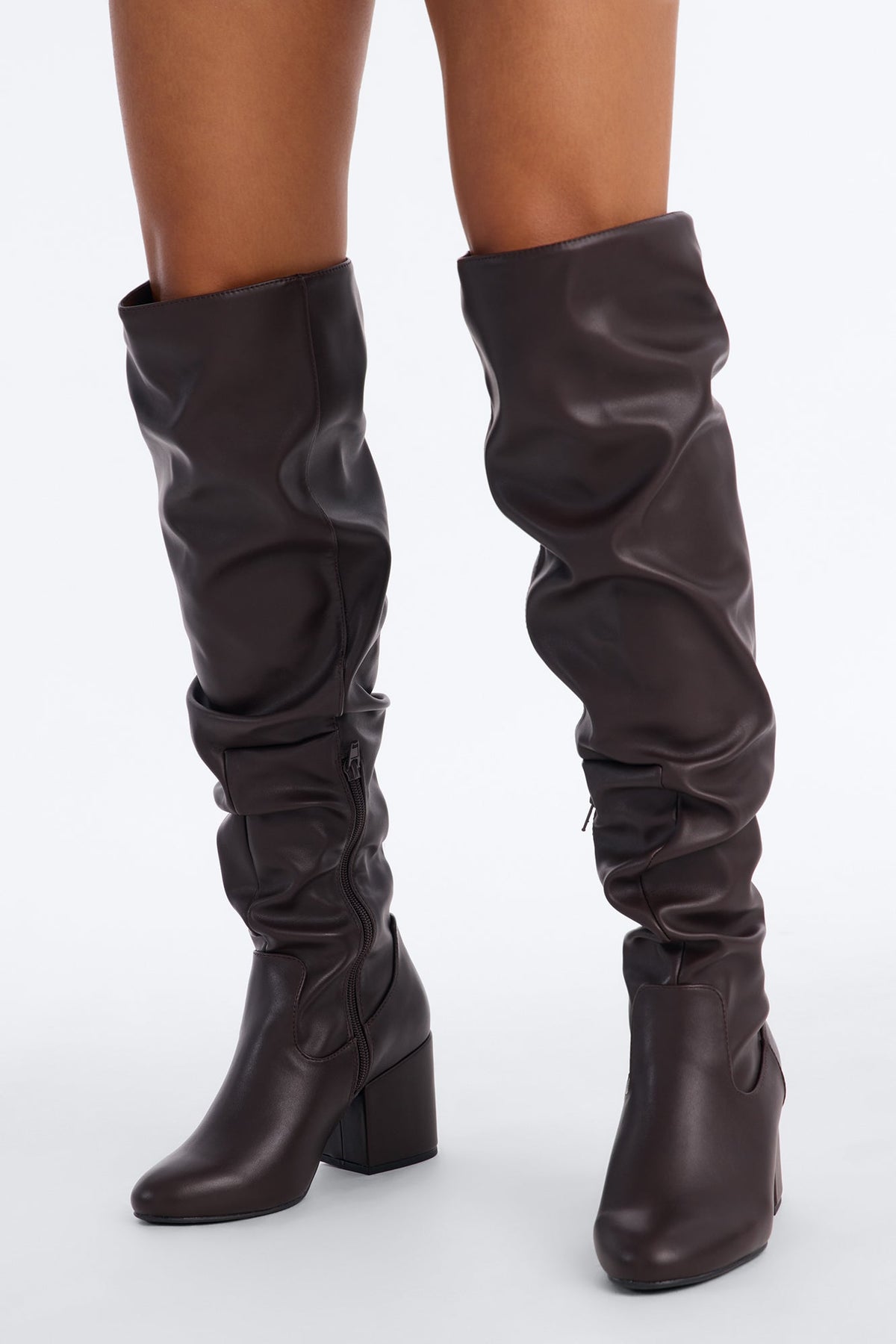 https://cdn.shopify.com/s/files/1/0293/9277/files/ADA32_Brown_JR_V1.jpg?v=1789399707