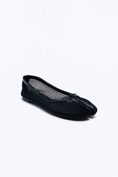 https://cdn.shopify.com/s/files/1/0293/9277/files/ALLTHATAIR_Black_SL_V4.jpg?v=1782772203&with=400&height=600