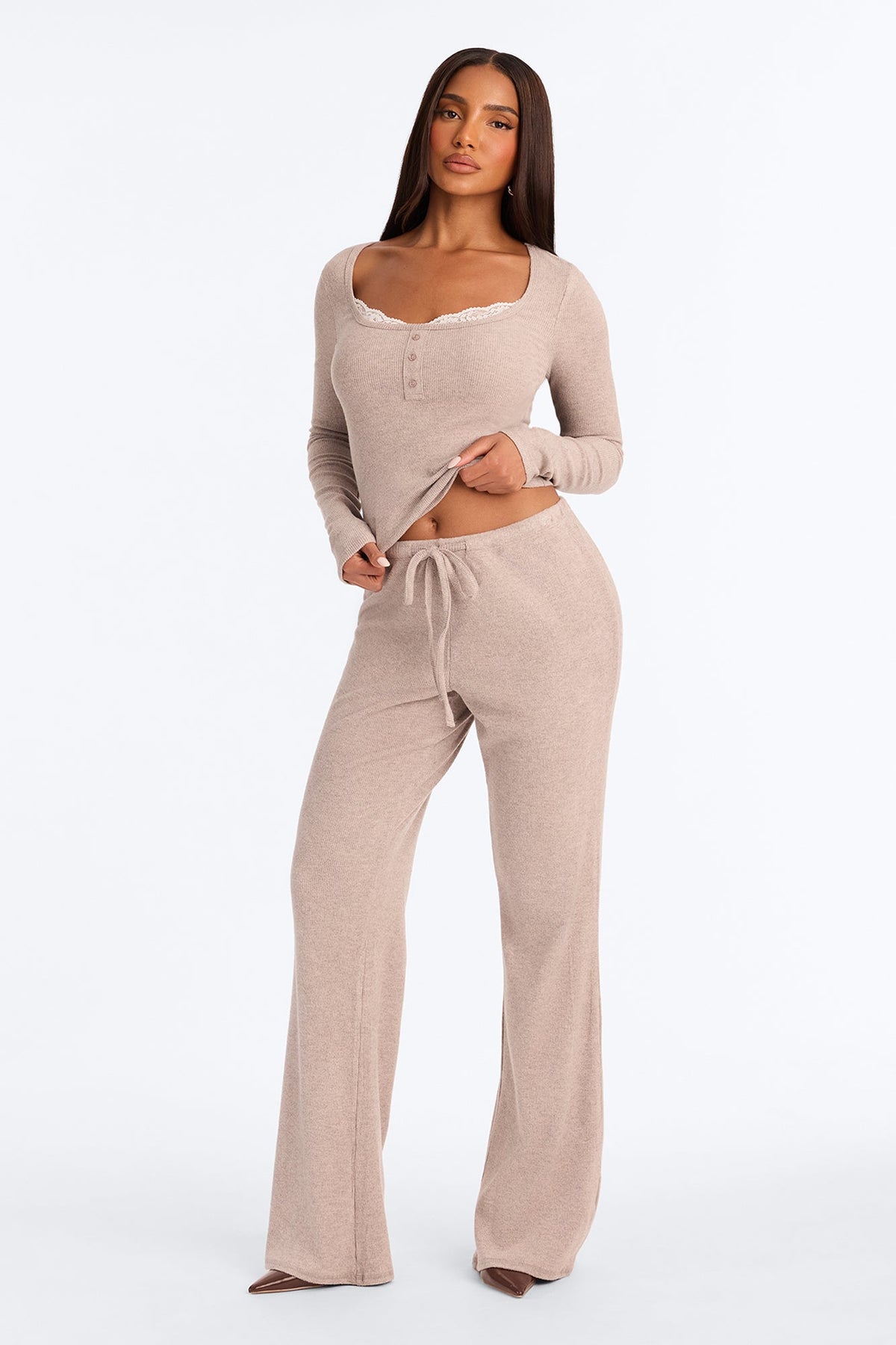 https://cdn.shopify.com/s/files/1/0293/9277/files/AT0515IC_Oatmeal_JR_V1.jpg?v=1790557195