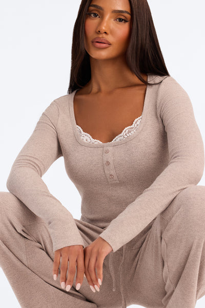 https://cdn.shopify.com/s/files/1/0293/9277/files/AT0515IC_Oatmeal_JR_V3.jpg?v=1790557194&with=400&height=600