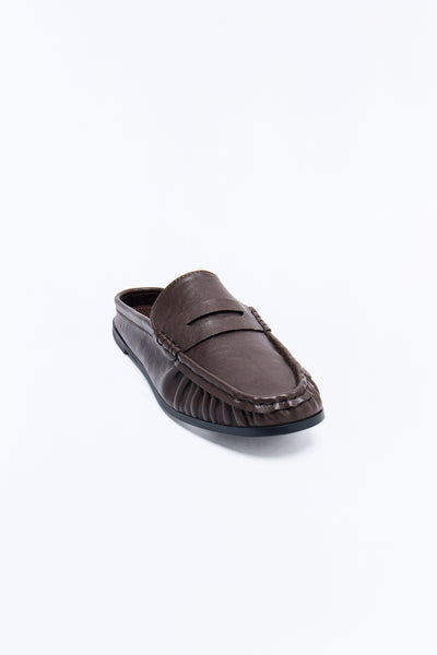 https://cdn.shopify.com/s/files/1/0293/9277/files/AVRIL03_Brown_SL_V2.jpg?v=1789285641&with=400&height=600