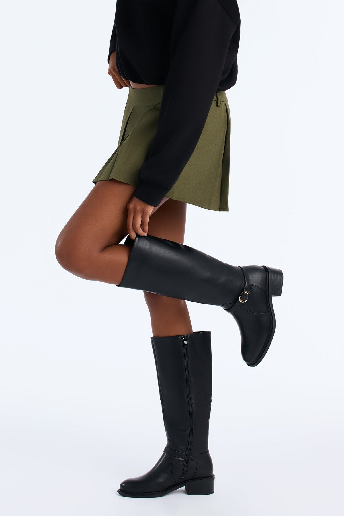 https://cdn.shopify.com/s/files/1/0293/9277/files/AXEL1_Black_JR_V1.jpg?v=1790549048