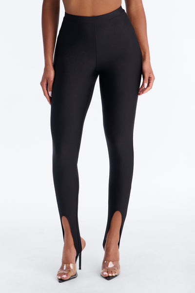 https://cdn.shopify.com/s/files/1/0293/9277/files/B11475_Black_JR_V1.jpg?v=1784574043&with=400&height=600