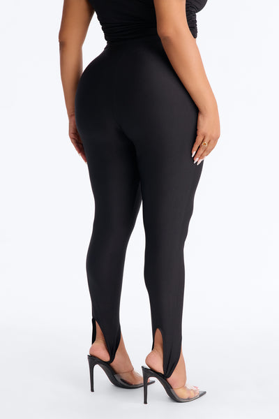 https://cdn.shopify.com/s/files/1/0293/9277/files/B11475_Black_PLUS_V3.jpg?v=1784561931&with=400&height=600
