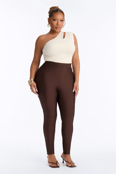 https://cdn.shopify.com/s/files/1/0293/9277/files/B11550_Chocolate_PLUS_V2.jpg?v=1786123199&with=400&height=600