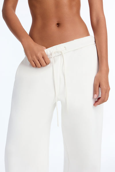 https://cdn.shopify.com/s/files/1/0293/9277/files/B12507SB2201S_White_JR_V3.jpg?v=1787951940&with=400&height=600