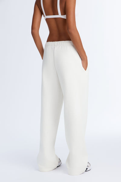 https://cdn.shopify.com/s/files/1/0293/9277/files/B12507SB2201S_White_JR_V4.jpg?v=1787951939&with=400&height=600