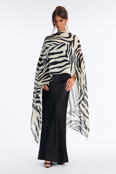 https://cdn.shopify.com/s/files/1/0293/9277/files/B126DR1512_Black_White_JR_V1.jpg?v=1786378483&with=400&height=600