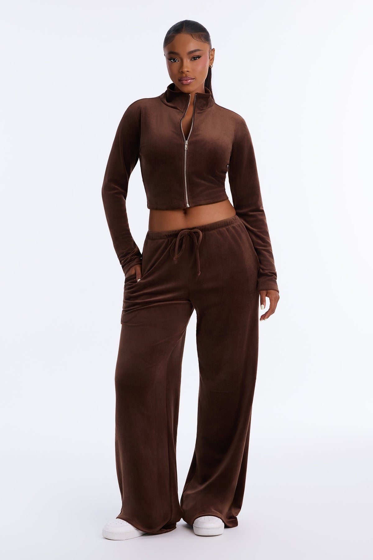 https://cdn.shopify.com/s/files/1/0293/9277/files/B126MS0404_Chocolate_JR_V1.jpg?v=1789938546
