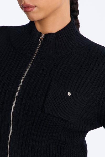 https://cdn.shopify.com/s/files/1/0293/9277/files/B126MS0538_Black_PLUS_V3.jpg?v=1789957779&with=400&height=600