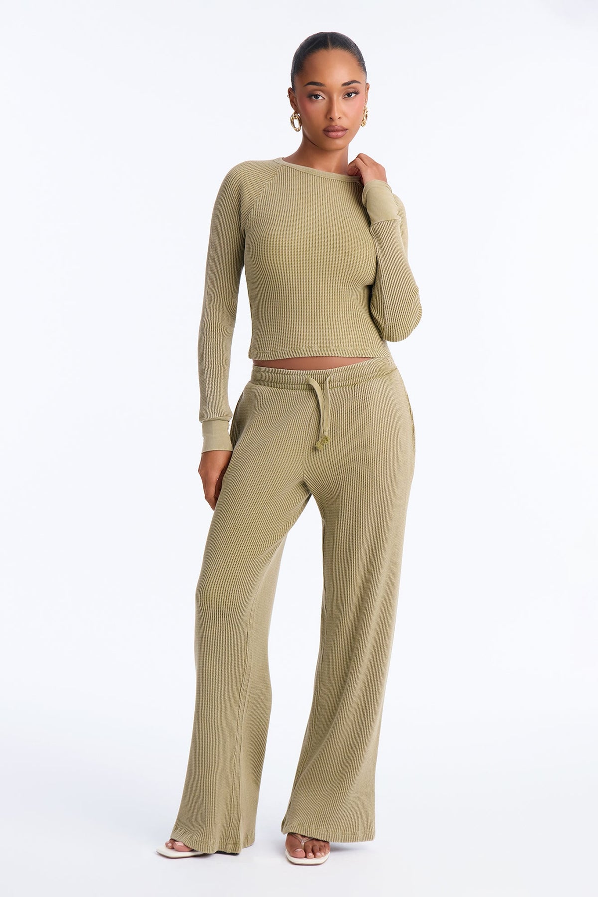 https://cdn.shopify.com/s/files/1/0293/9277/files/B126MS0541_Olive_JR_V1.jpg?v=1788451352