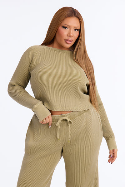 https://cdn.shopify.com/s/files/1/0293/9277/files/B126MS0541_Olive_PLUS_V2.jpg?v=1788766756&with=400&height=600
