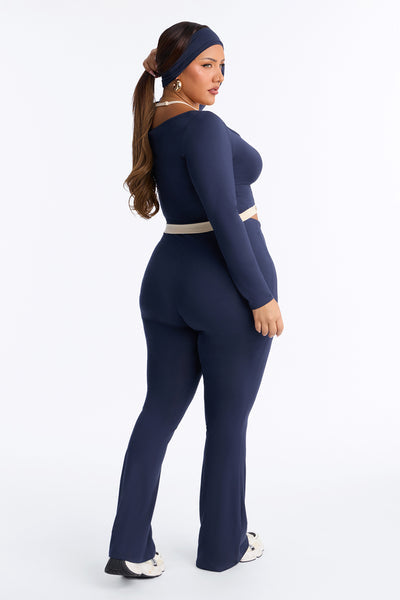 https://cdn.shopify.com/s/files/1/0293/9277/files/B126MS1330_Navy_combo_PLUS_V4.jpg?v=1784739501&with=400&height=600