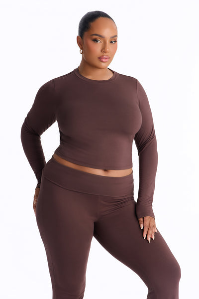 https://cdn.shopify.com/s/files/1/0293/9277/files/B126MS1338_Chocolate_PLUS_V2.jpg?v=1784214799&with=400&height=600
