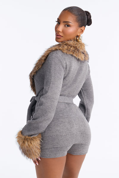 https://cdn.shopify.com/s/files/1/0293/9277/files/B126MS4101_Grey_combo_JR_V4.jpg?v=1786030789&with=400&height=600