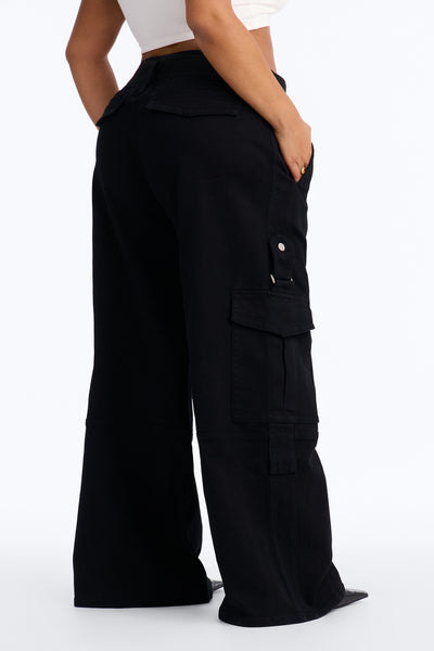 https://cdn.shopify.com/s/files/1/0293/9277/files/B22507PT3502_Black_PLUS_V4.jpg?v=1788380036&with=400&height=600