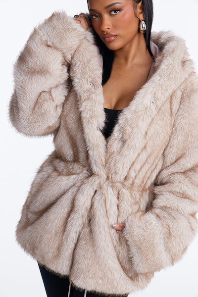 https://cdn.shopify.com/s/files/1/0293/9277/files/B225CW4114_Beige_JR_V4.jpg?v=1788363716&with=400&height=600