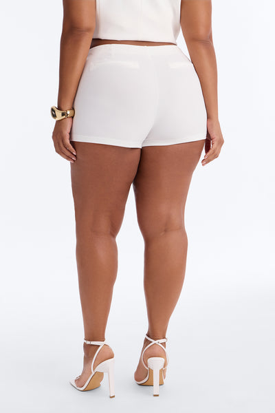https://cdn.shopify.com/s/files/1/0293/9277/files/B225SH0201_White_PLUS_V4.jpg?v=1782157745&with=400&height=600
