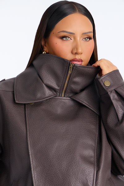 https://cdn.shopify.com/s/files/1/0293/9277/files/B226JK4011_Chocolate_PLUS_V3.jpg?v=1791485177&with=400&height=600