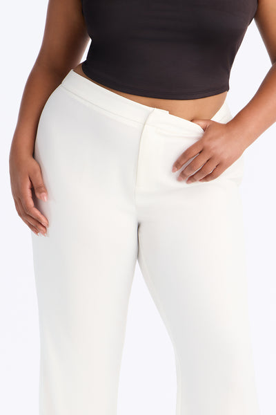 https://cdn.shopify.com/s/files/1/0293/9277/files/B226PT0710_White_PLUS_V3.jpg?v=1784130506&with=400&height=600