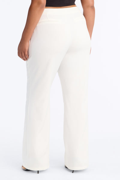 https://cdn.shopify.com/s/files/1/0293/9277/files/B226PT0710_White_PLUS_V4.jpg?v=1784130506&with=400&height=600
