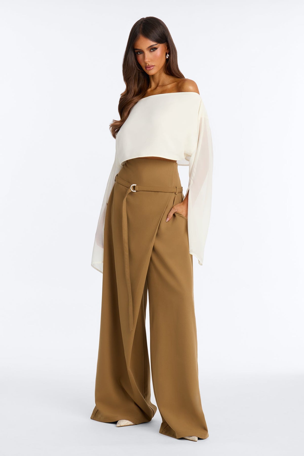 https://cdn.shopify.com/s/files/1/0293/9277/files/B226PT0737_Camel_JR_V1.jpg?v=1787007159