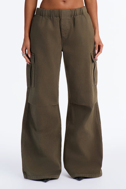 https://cdn.shopify.com/s/files/1/0293/9277/files/B226PT3504_Olive_JR_V1.jpg?v=1791308012