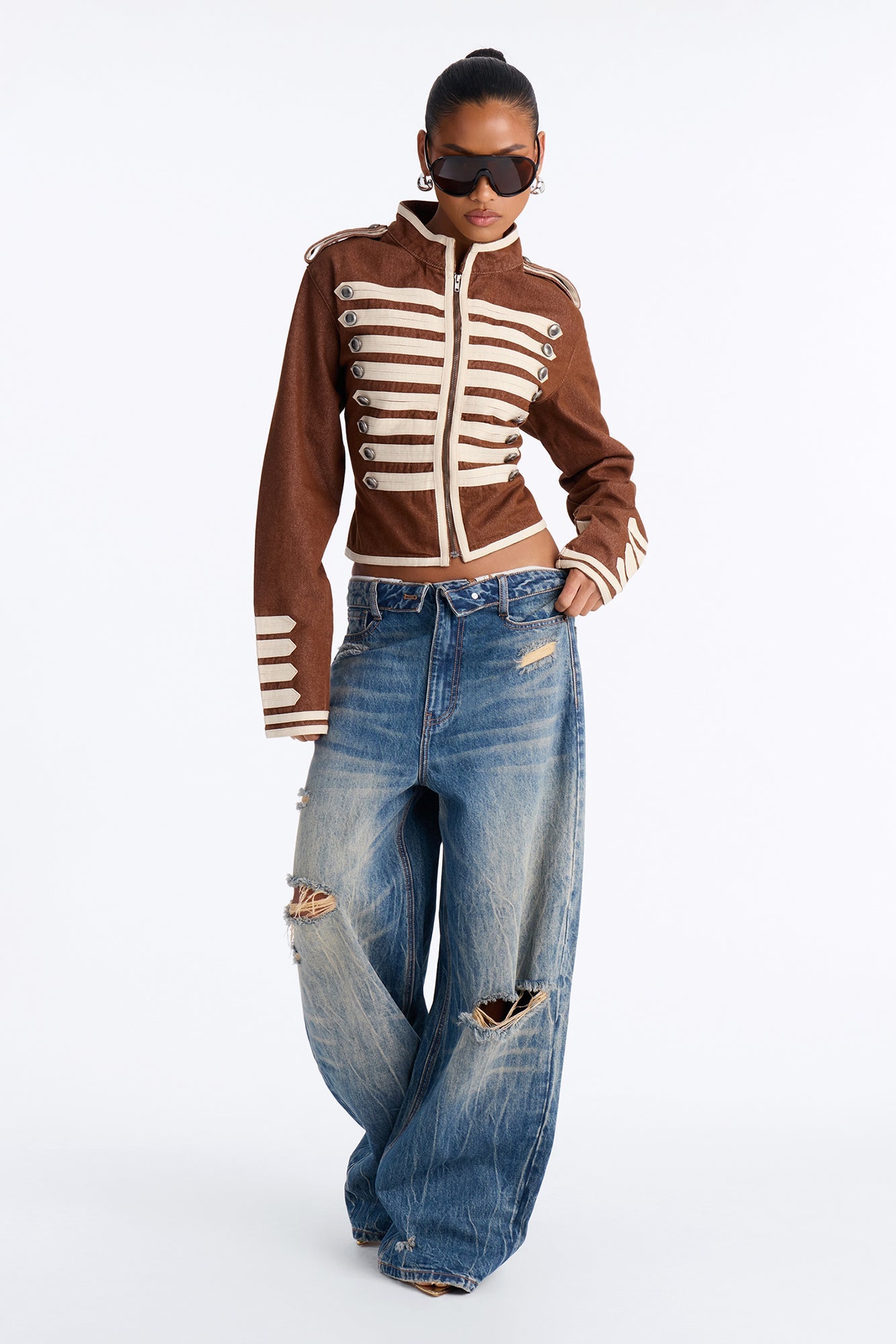 https://cdn.shopify.com/s/files/1/0293/9277/files/B325JN36100_VintageWash_5_VintageWash_JR_V1.jpg?v=1783976638