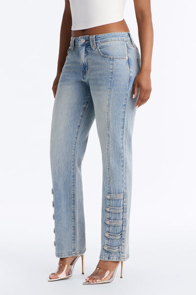 https://cdn.shopify.com/s/files/1/0293/9277/files/B326JN3656_LightWash_JR_V1.jpg?v=1785348206&with=400&height=600