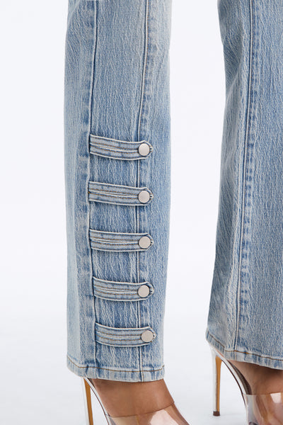 https://cdn.shopify.com/s/files/1/0293/9277/files/B326JN3656_LightWash_JR_V3.jpg?v=1785348198&with=400&height=600