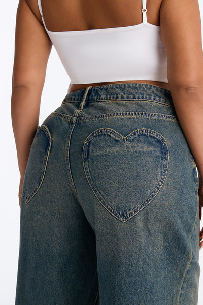 https://cdn.shopify.com/s/files/1/0293/9277/files/B326JN3815_DarkWash_PLUS_V4.jpg?v=1786034379&with=400&height=600