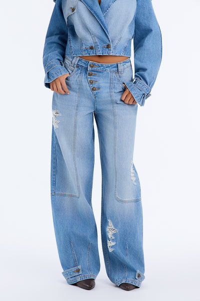 https://cdn.shopify.com/s/files/1/0293/9277/files/B326JN3921_LightWash_JR_V1.jpg?v=1789070881&with=400&height=600