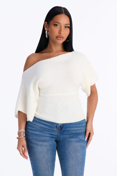 https://cdn.shopify.com/s/files/1/0293/9277/files/B426SW1106_Ivory_JR_V1.jpg?v=1784927474&with=400&height=600