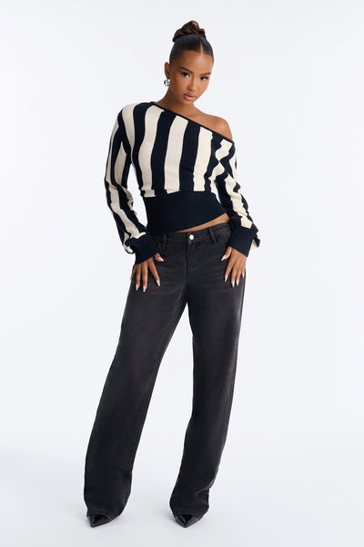 https://cdn.shopify.com/s/files/1/0293/9277/files/B426SW4109_Black_combo_JR_V2.jpg?v=1785858721&with=400&height=600