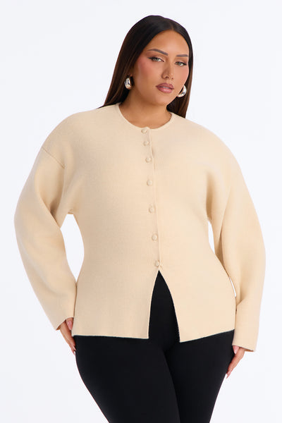 https://cdn.shopify.com/s/files/1/0293/9277/files/B426SW4126_Cream_PLUS_V1.jpg?v=1792006865&with=400&height=600