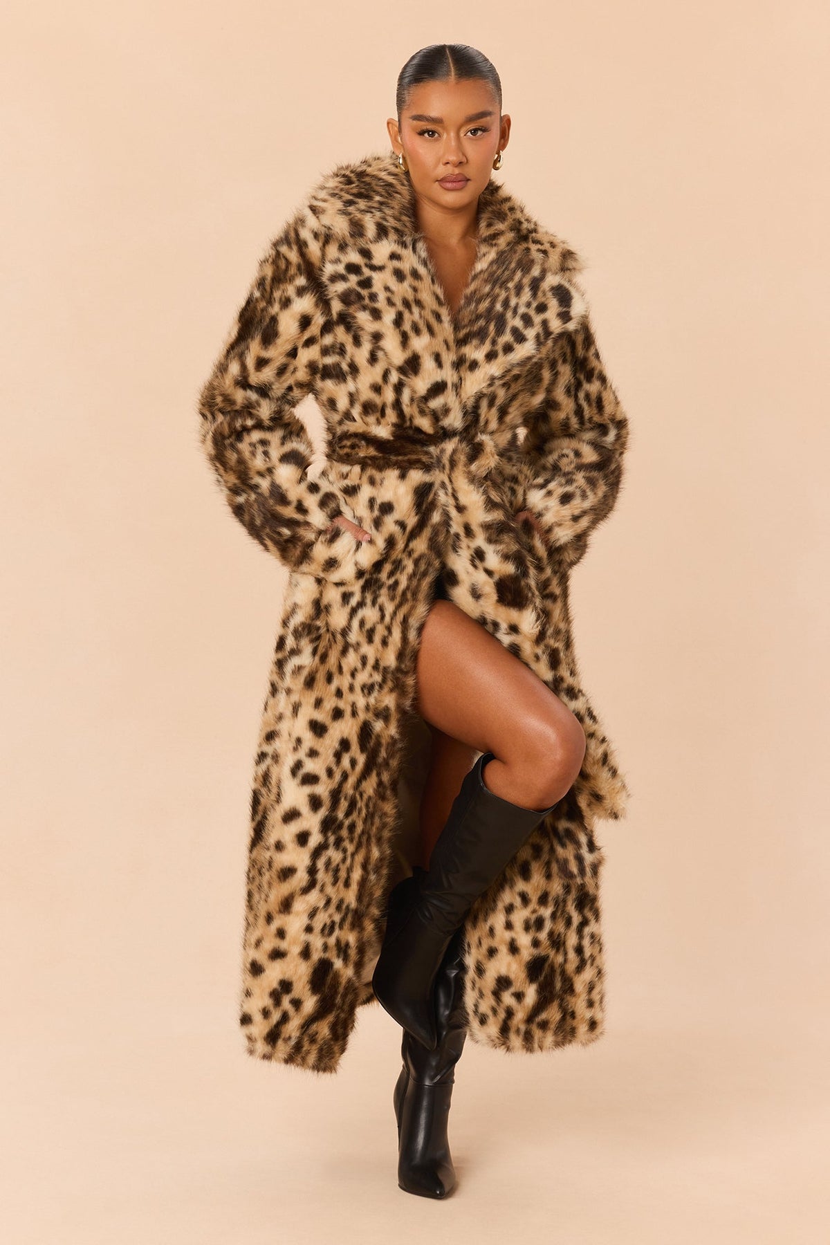 https://cdn.shopify.com/s/files/1/0293/9277/files/C126CT2201_Leopard_JR_V1.jpg?v=1789578763