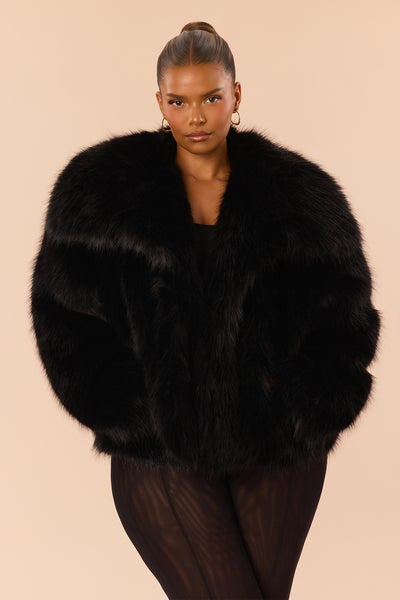 https://cdn.shopify.com/s/files/1/0293/9277/files/C126CT4103_Black_PLUS_V2.jpg?v=1790615902&with=400&height=600