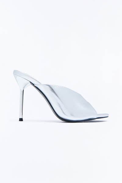 https://cdn.shopify.com/s/files/1/0293/9277/files/CAMOS01_Silver_SL_V3.jpg?v=1782505489&with=400&height=600