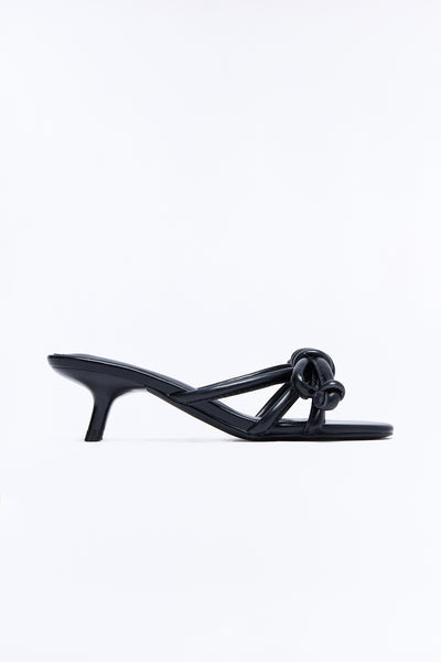 https://cdn.shopify.com/s/files/1/0293/9277/files/CROWD_Black_SL_V1.jpg?v=1788157857&with=400&height=600