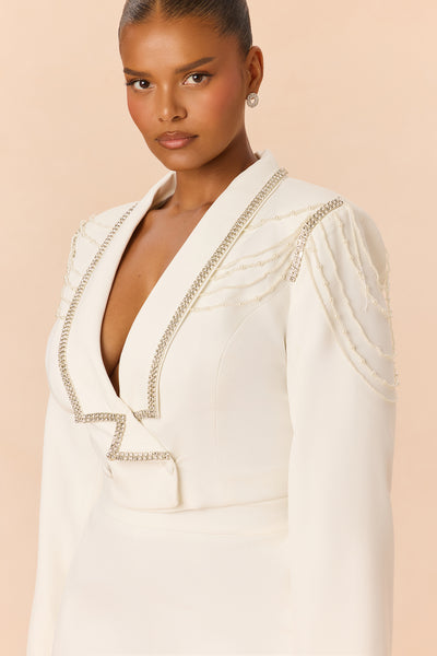 https://cdn.shopify.com/s/files/1/0293/9277/files/CS70099_White_PLUS_V3.jpg?v=1791236240&with=400&height=600