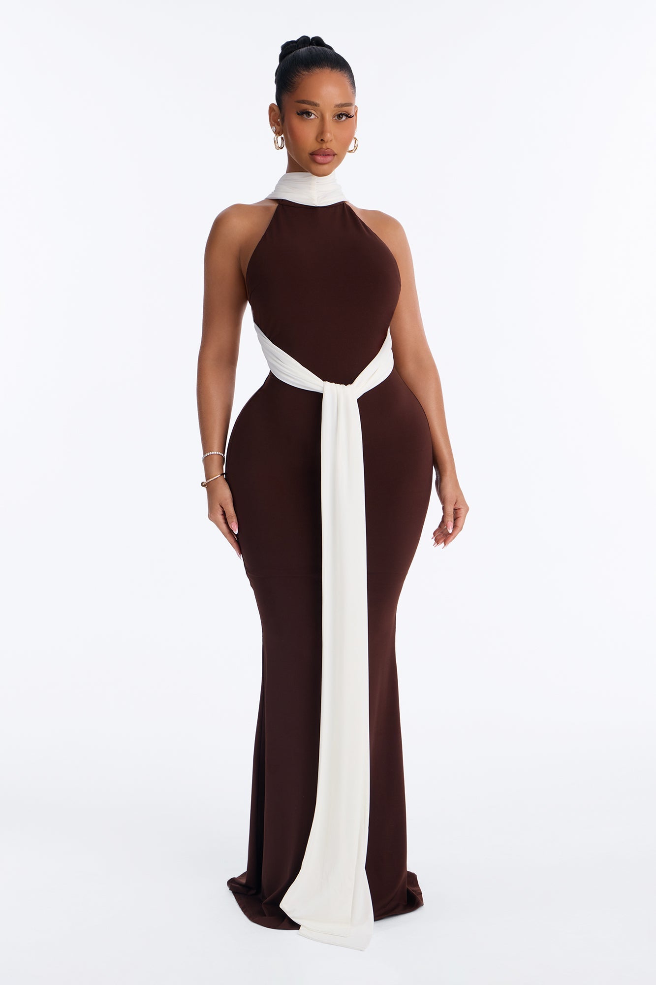 https://cdn.shopify.com/s/files/1/0293/9277/files/D26872_Brown_combo_JR_V1.jpg?v=1786028918