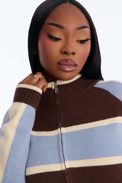 https://cdn.shopify.com/s/files/1/0293/9277/files/DA580_Brown_combo_PLUS_V3.jpg?v=1791497021&with=400&height=600