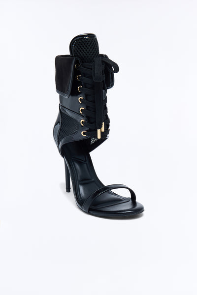 https://cdn.shopify.com/s/files/1/0293/9277/files/DASHING98_Black_SL_V2.jpg?v=1787514325&with=400&height=600