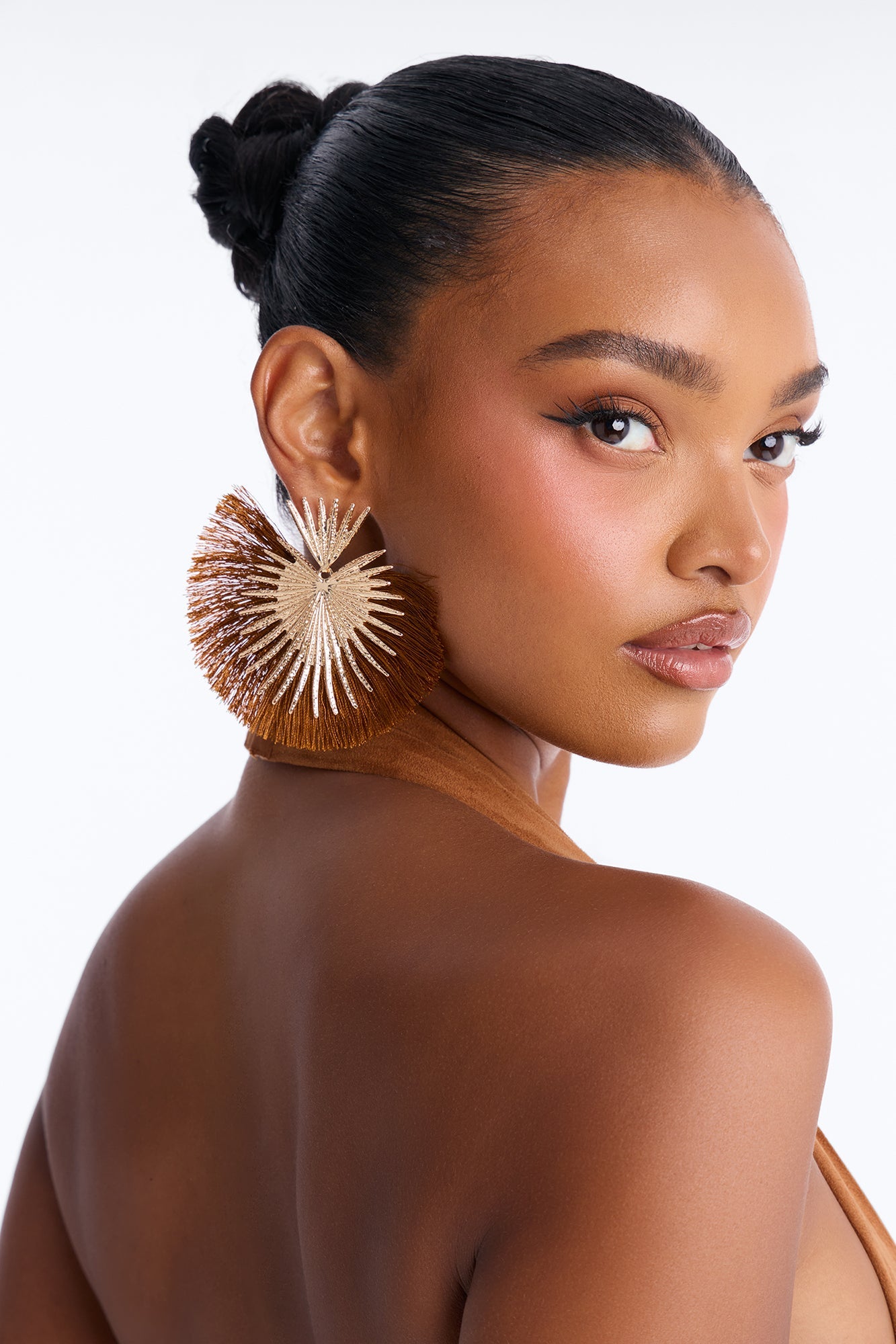https://cdn.shopify.com/s/files/1/0293/9277/files/E10014SH_Gold_Brown_JR_V2.jpg?v=1784491969