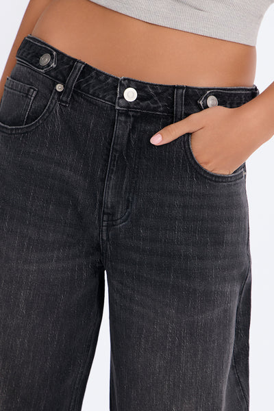 https://cdn.shopify.com/s/files/1/0293/9277/files/FN1092HFAAT_BlackWash_JR_V3.jpg?v=1789423328&with=400&height=600