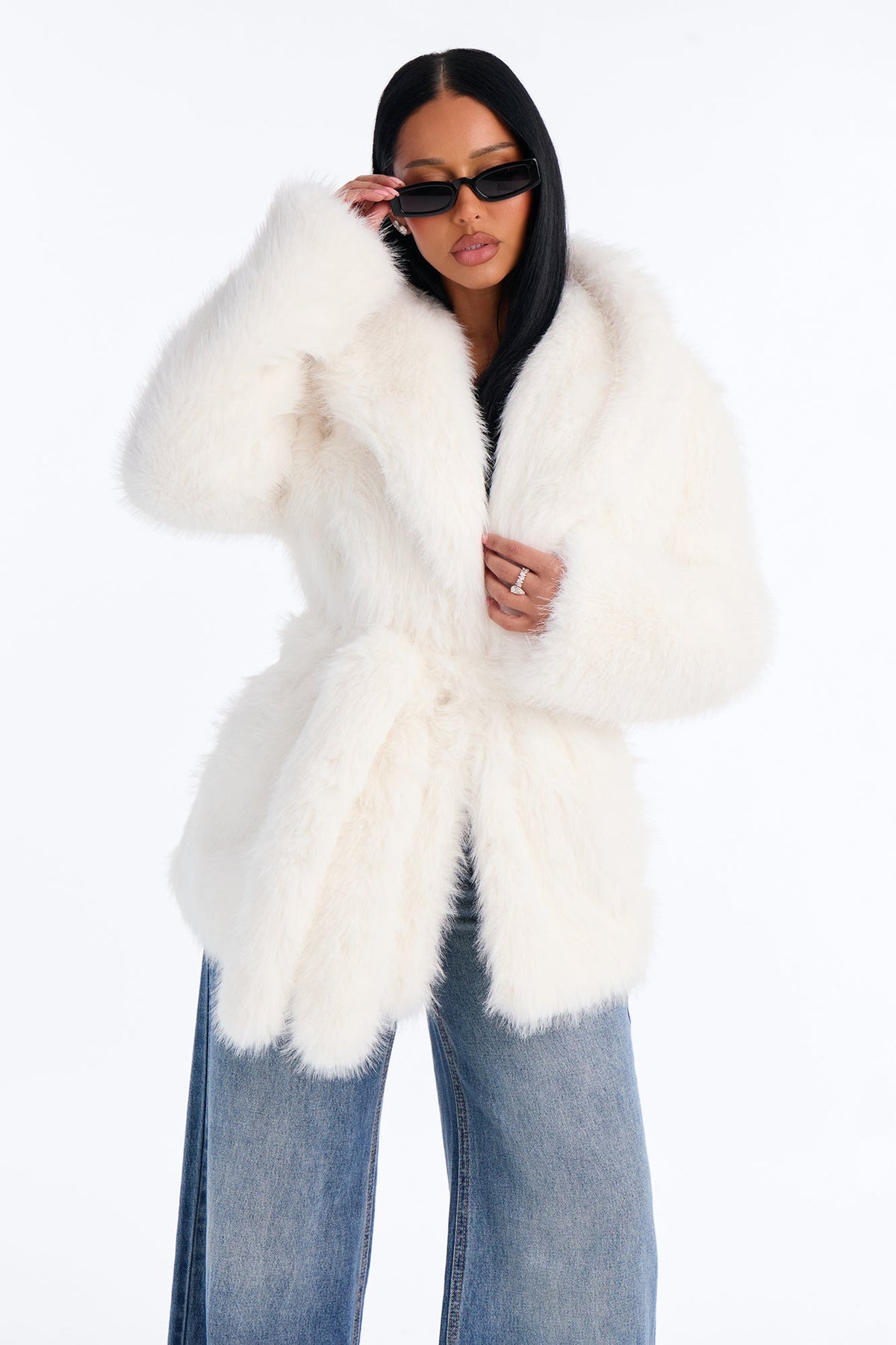 https://cdn.shopify.com/s/files/1/0293/9277/files/FN16654_Ivory_JR_V1.jpg?v=1790792359