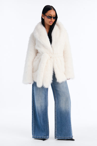 https://cdn.shopify.com/s/files/1/0293/9277/files/FN16654_Ivory_JR_V2.jpg?v=1790792358&with=400&height=600