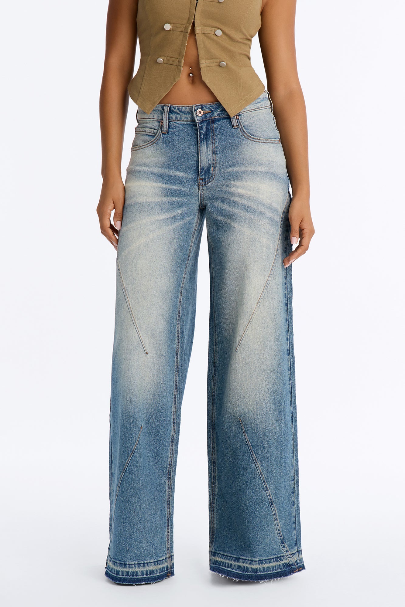 https://cdn.shopify.com/s/files/1/0293/9277/files/FN27498HF37_VintageWash_5_VintageWash_JR_V1.jpg?v=1783612493