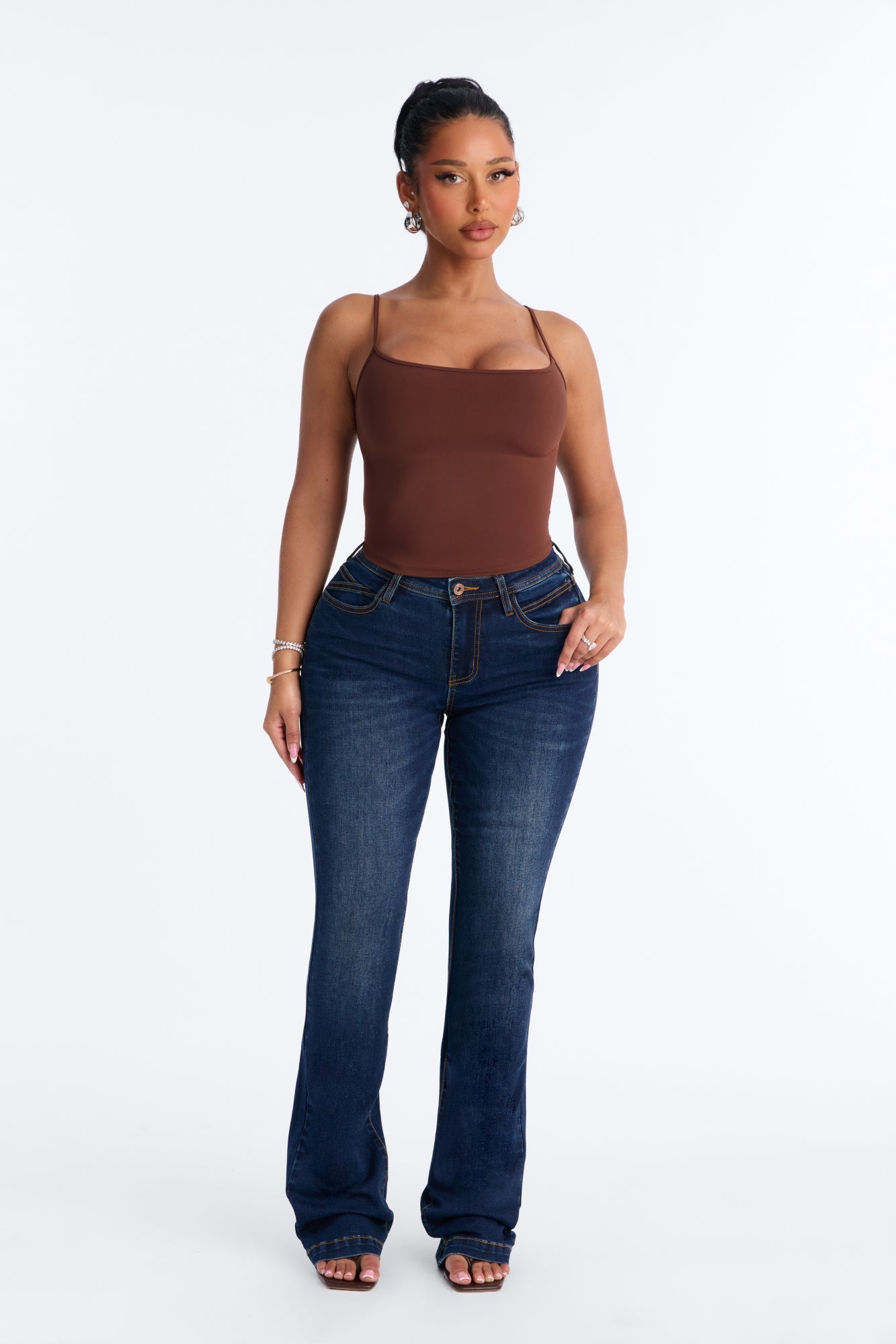 https://cdn.shopify.com/s/files/1/0293/9277/files/FN27547WW03_DarkWash_JR_V1.jpg?v=1785350888